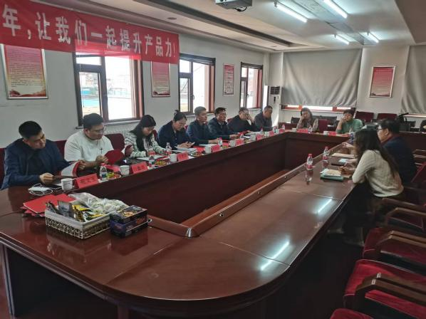 河北易縣一行領(lǐng)導(dǎo)蒞臨我司考察學(xué)習(xí)農(nóng)業(yè)產(chǎn)業(yè)化先進(jìn)經(jīng)驗